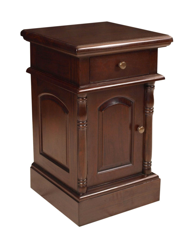 Queen Anne Bedside Cabinet