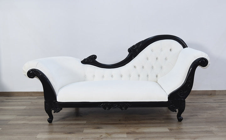 Chaise Lounge